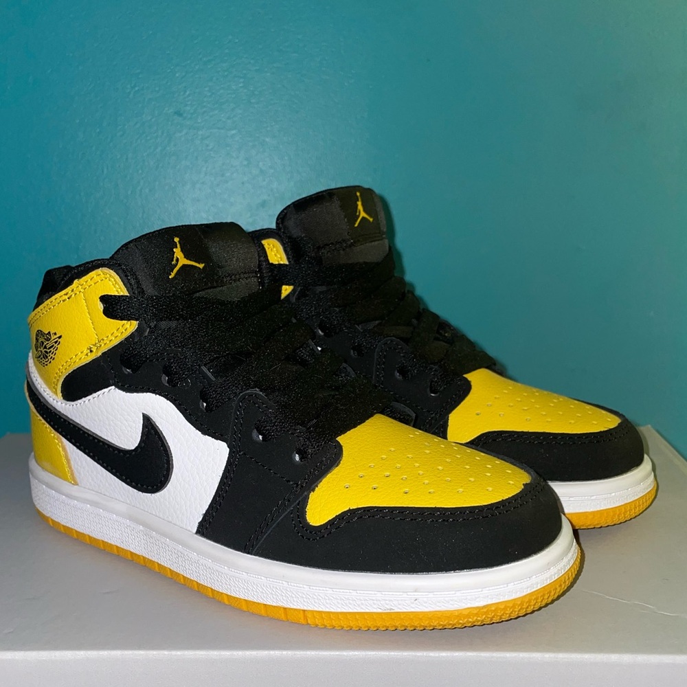 Jordan’s size 2